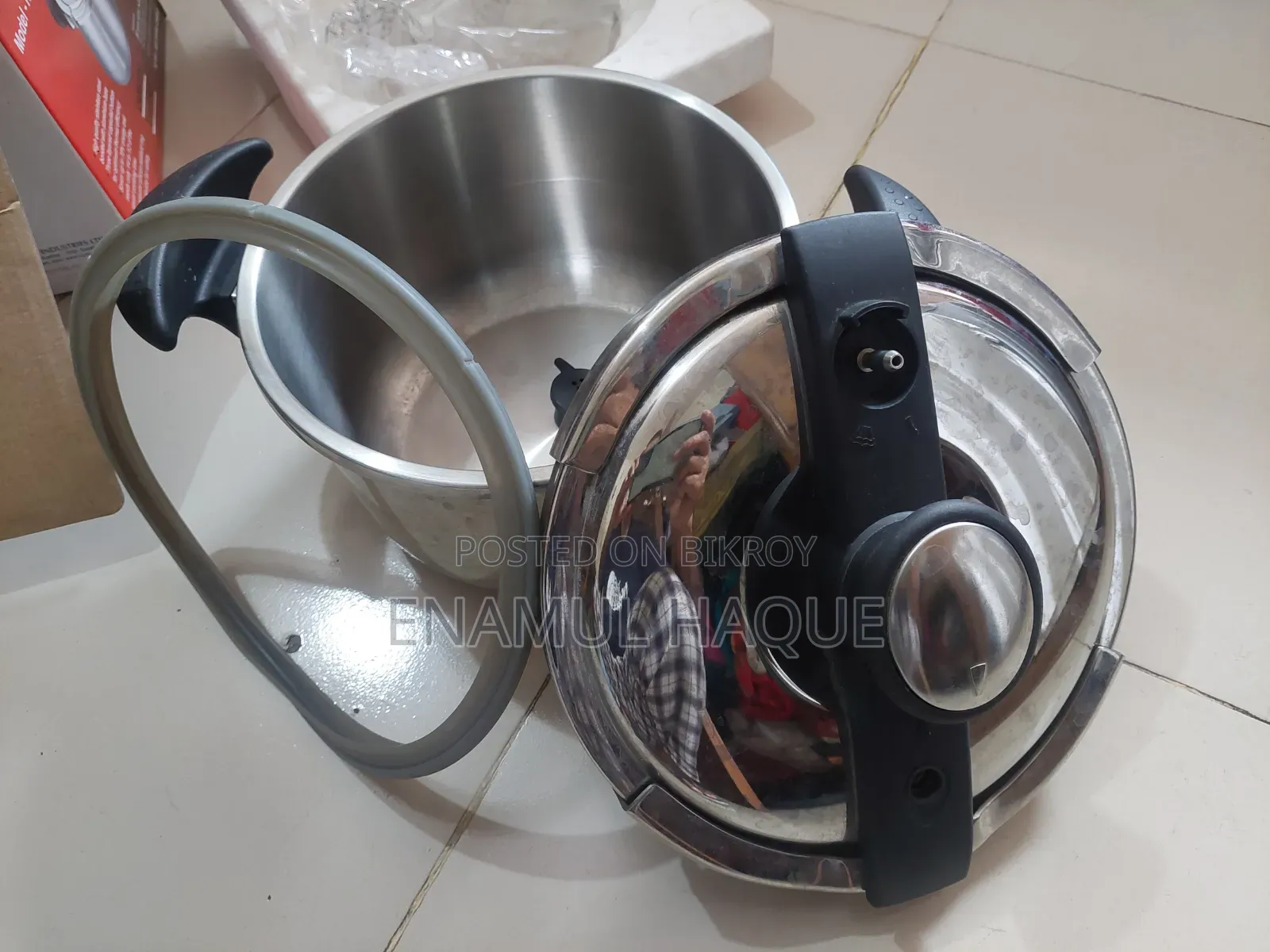Stainless Steel Pressure Cooker