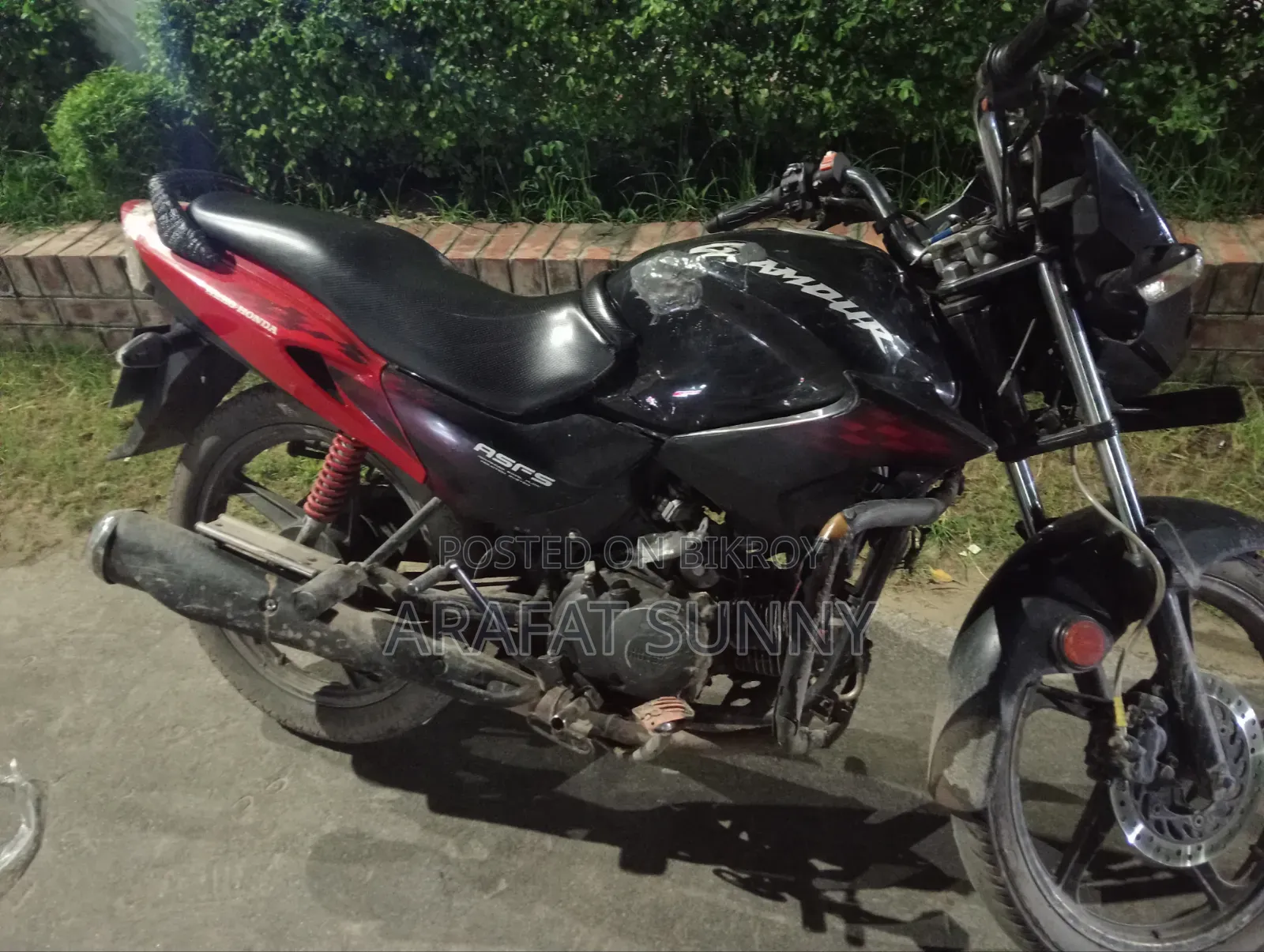 হিরো গ্ল্যামার এক্স ১২৫ ২০১৪ কালো