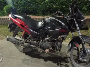 হিরো গ্ল্যামার এক্স ১২৫ ২০১৪ কালো
