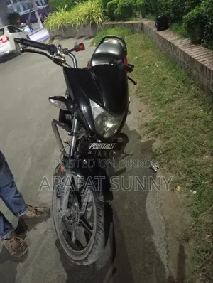 হিরো গ্ল্যামার এক্স ১২৫ ২০১৪ কালো