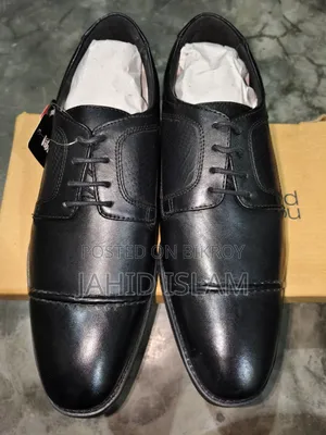 Vibrant Oxford Formal Shoe (Size 41)