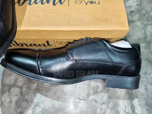 Vibrant Oxford Formal Shoe (Size 41)