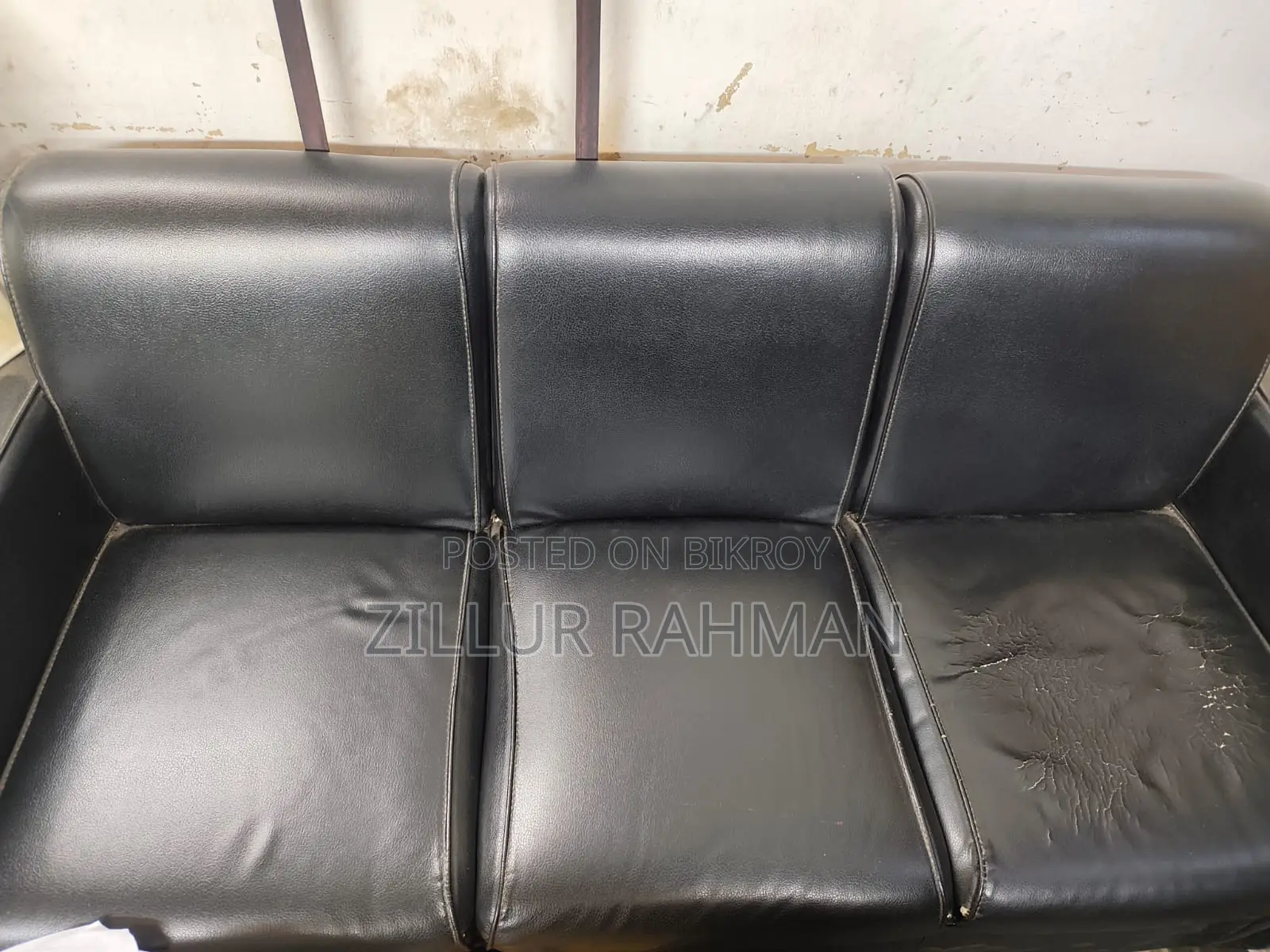 কম্পিউটার টেবিল চেয়ার সোফা