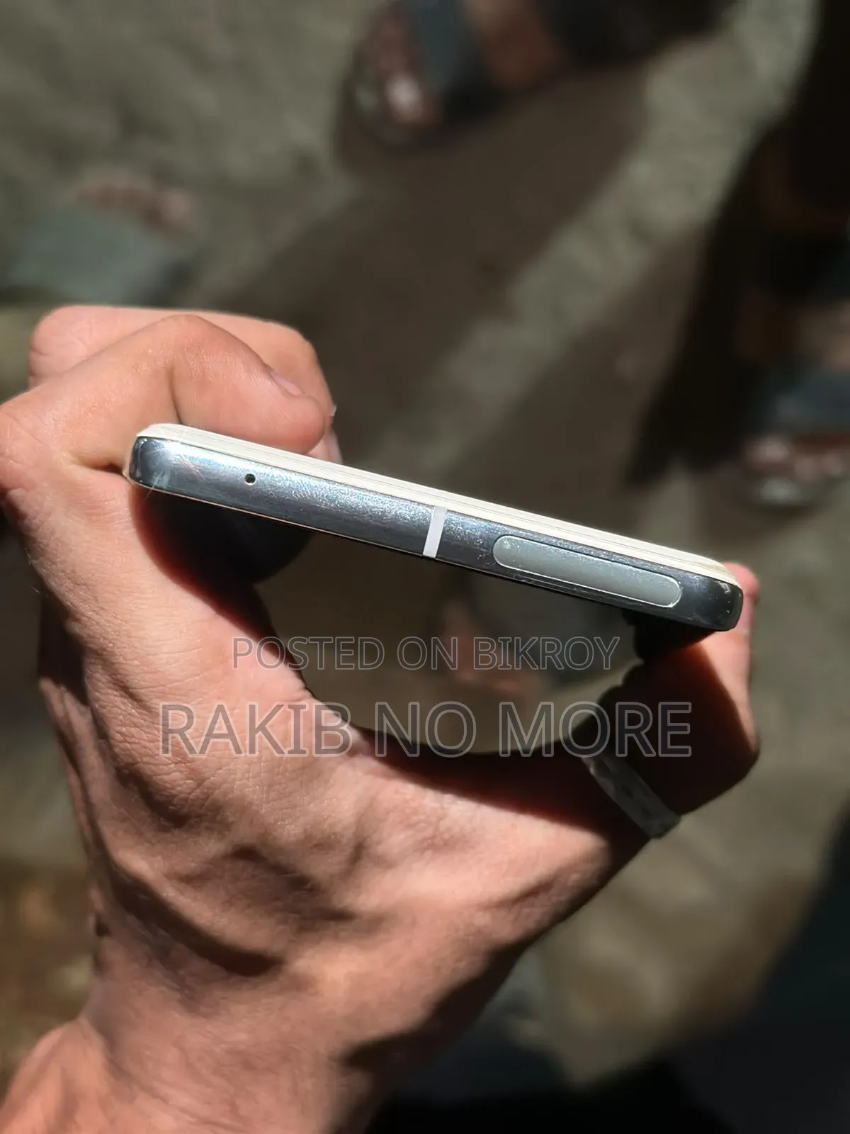 গুগল পিক্সেল ৭ প্রো ১২৮ জিবি সাদা