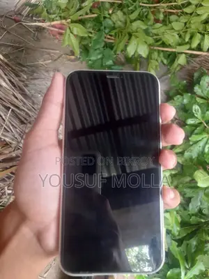 অ্যাপল আইফোন এক্সআর ৬৪ জিবি সাদা