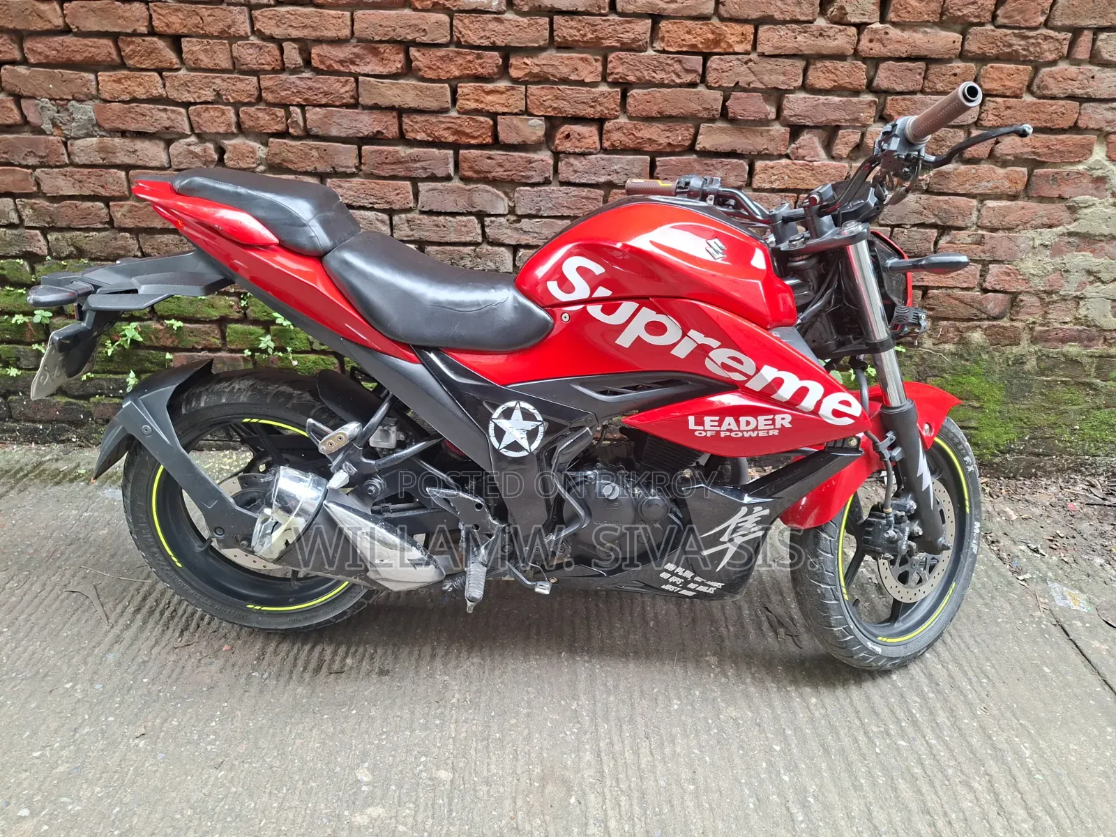 Suzuki Gixxer 2022 Red
