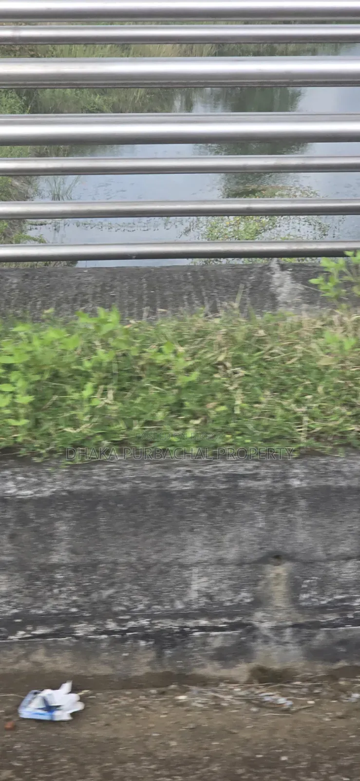 ৫৪ ফুট চওড়া রাস্তা সংলগ্ন ৩ কাঠার প্লট
