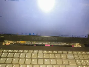 Laptop Lenovo Ideapad 330 4GB AMD A6 SSD 128GB