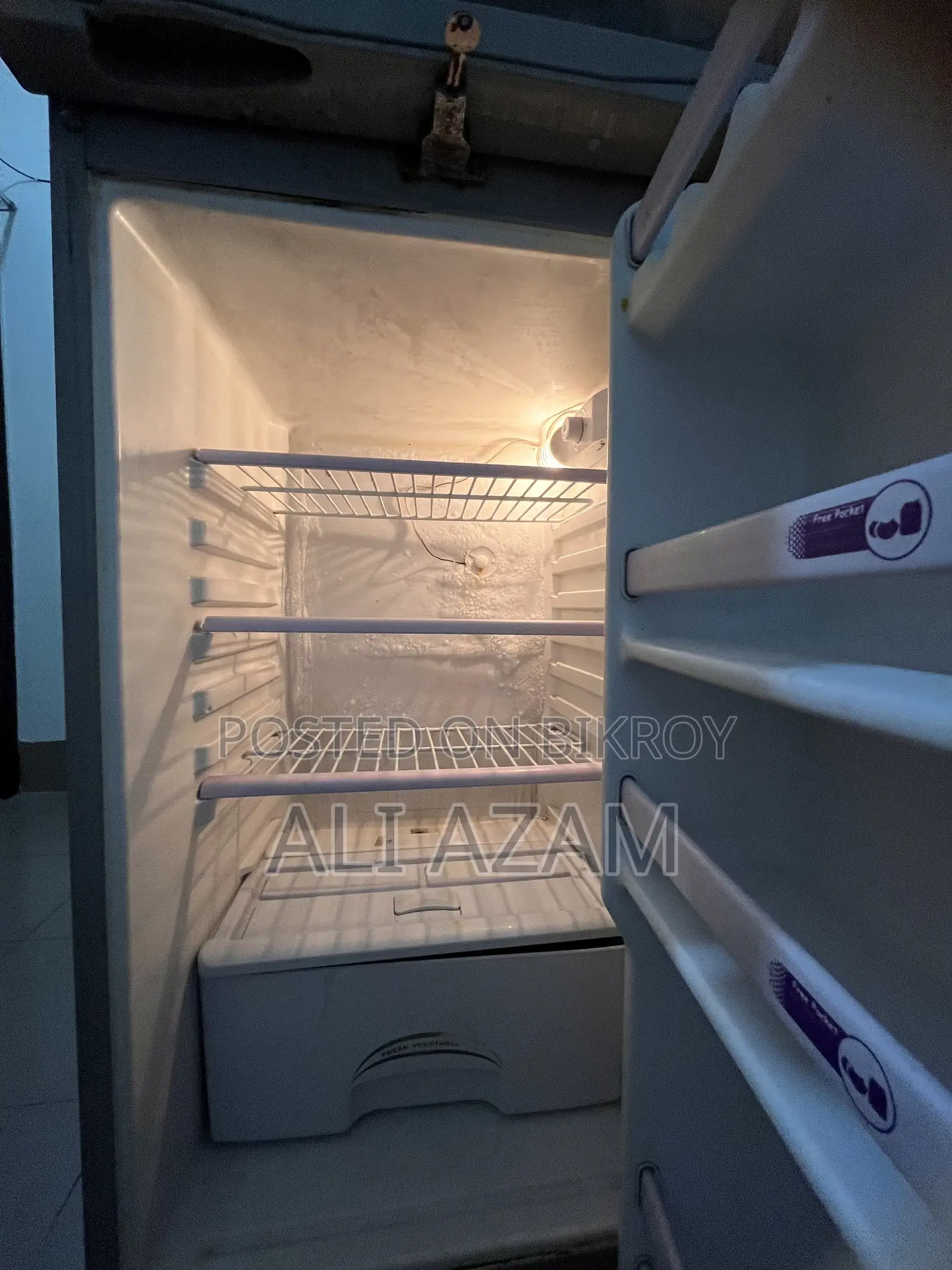 Refrigerator