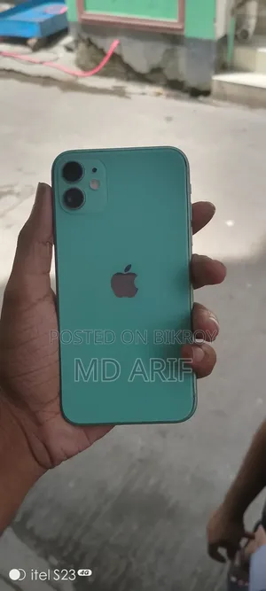 অ্যাপল আইফোন ১১ ৬৪ জিবি