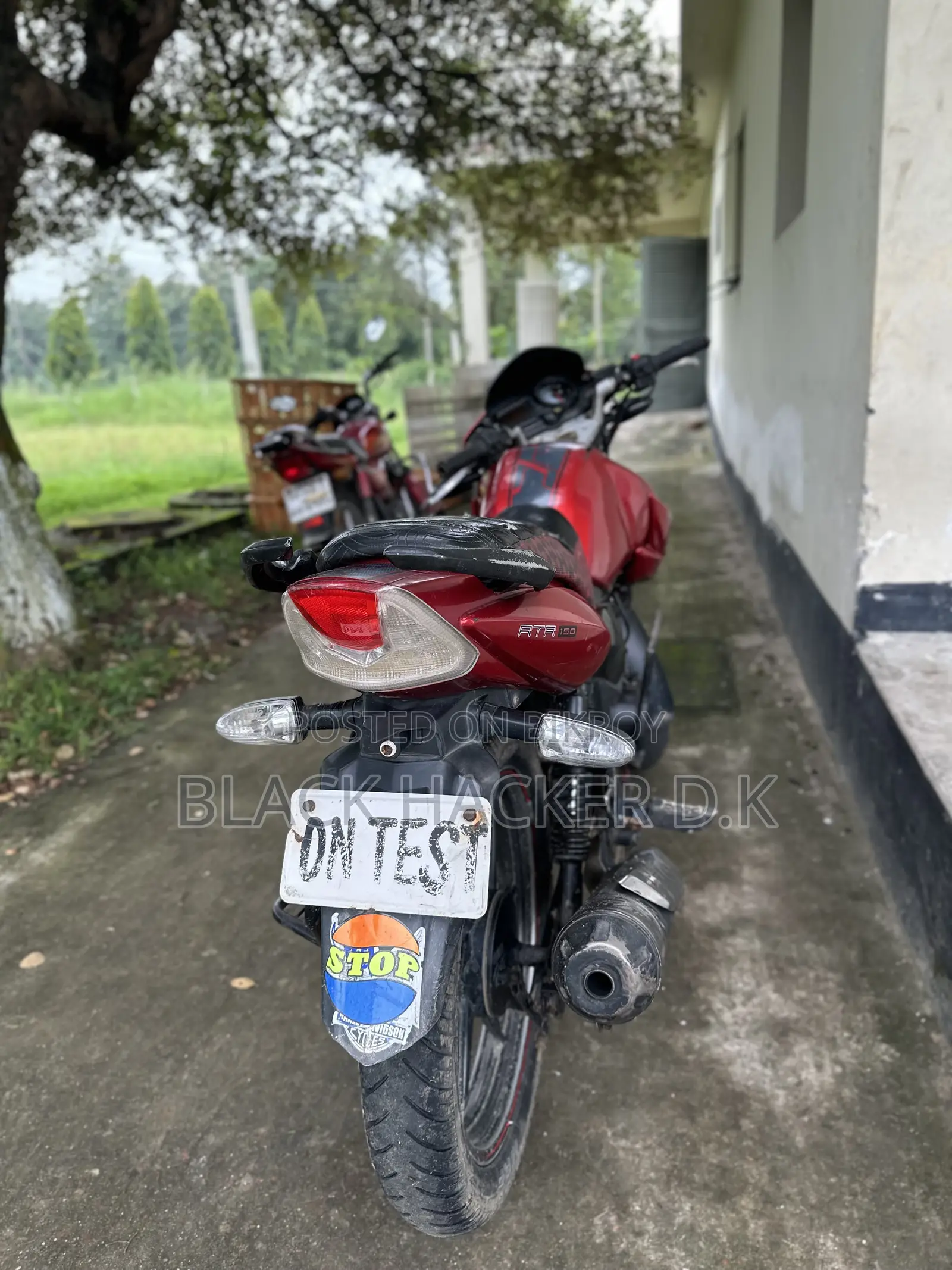 TVS Apache RTR 160 2V 2011 Red