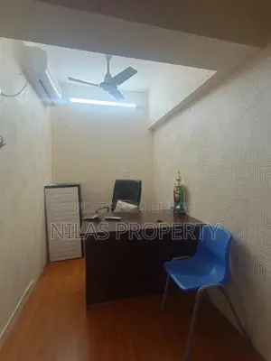 বনানীতে বিক্রয়ের জন্য প্রিমিয়াম বাণিজ্যিক জায়গা