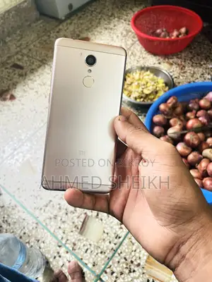 শাওমি রেডমি ৫ ১৬ জিবি গোল্ড