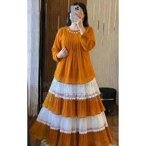 Trendy Ladies Tops and Skirt Set