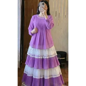 Trendy Ladies Tops and Skirt Set