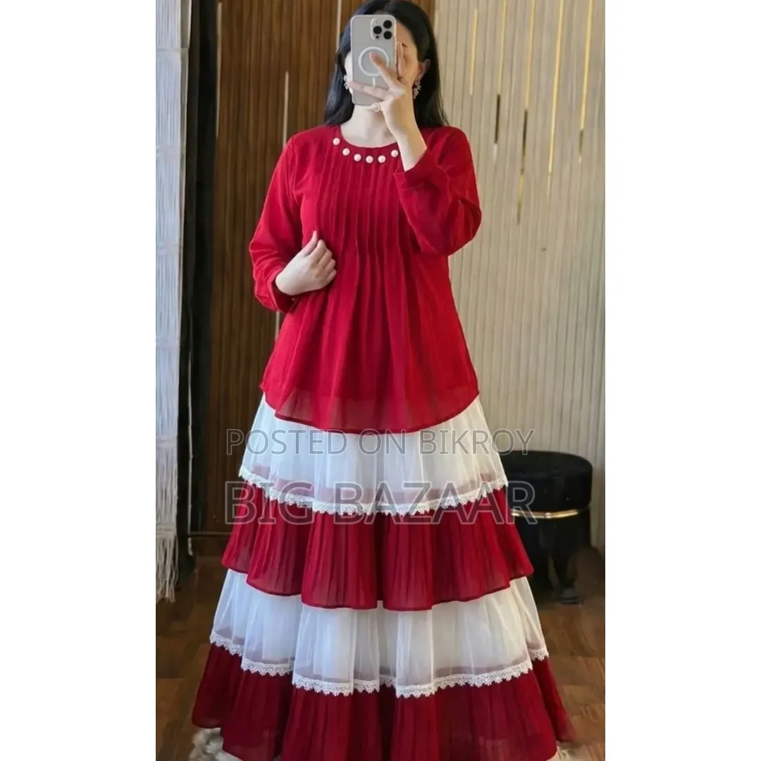Trendy Ladies Tops and Skirt Set