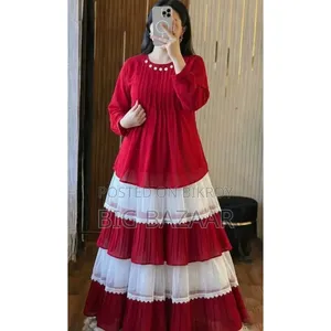 Trendy Ladies Tops and Skirt Set