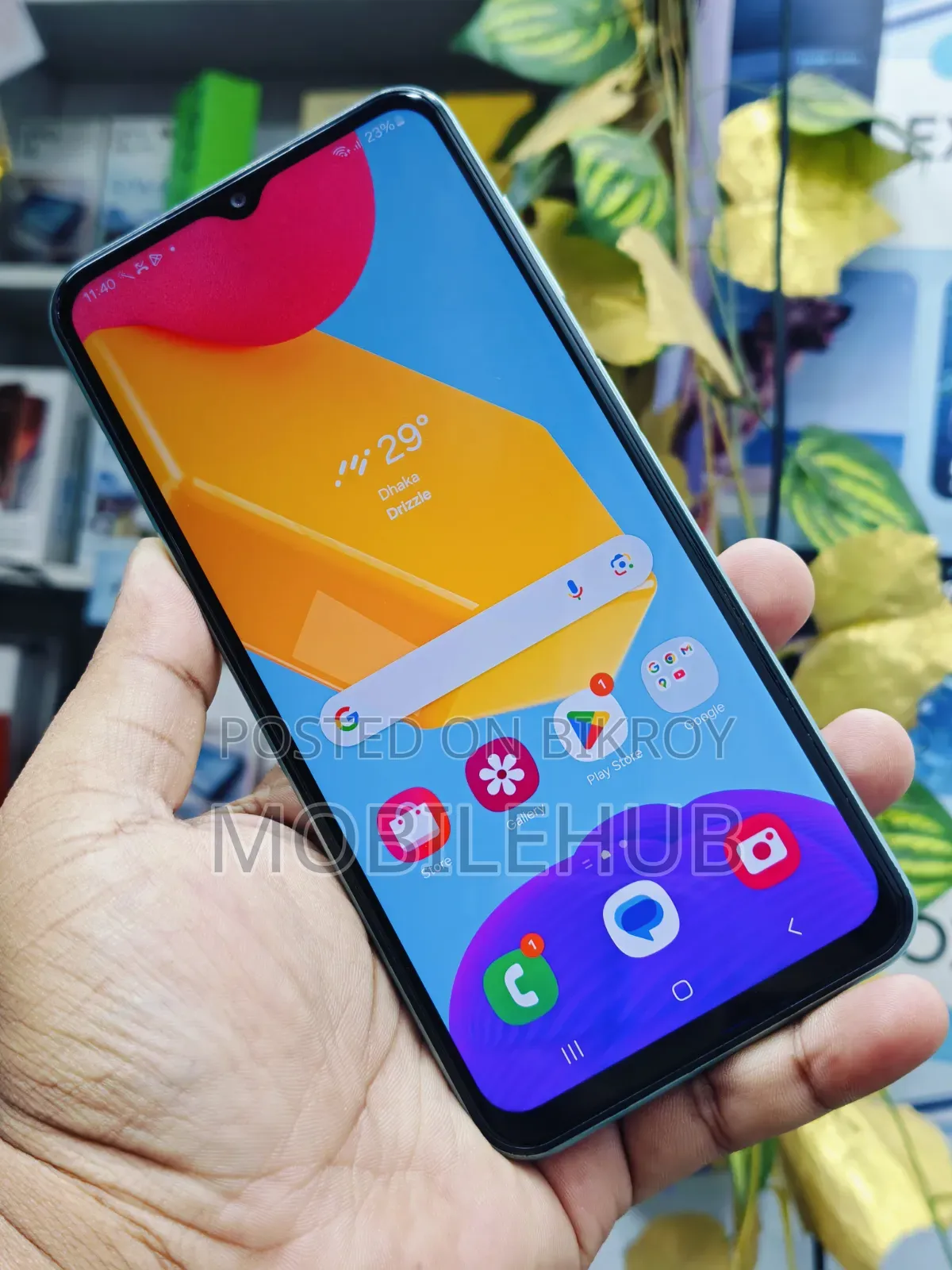 স্যামসাং গ্যালাক্সি এম১৩ ৬৪ জিবি ব্রোঞ্জ