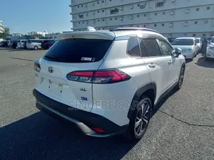 Toyota Corolla Cross 2022 Pearl