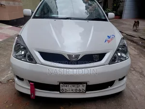 টয়োটা অ্যালিওন ২০০৪ পার্ল