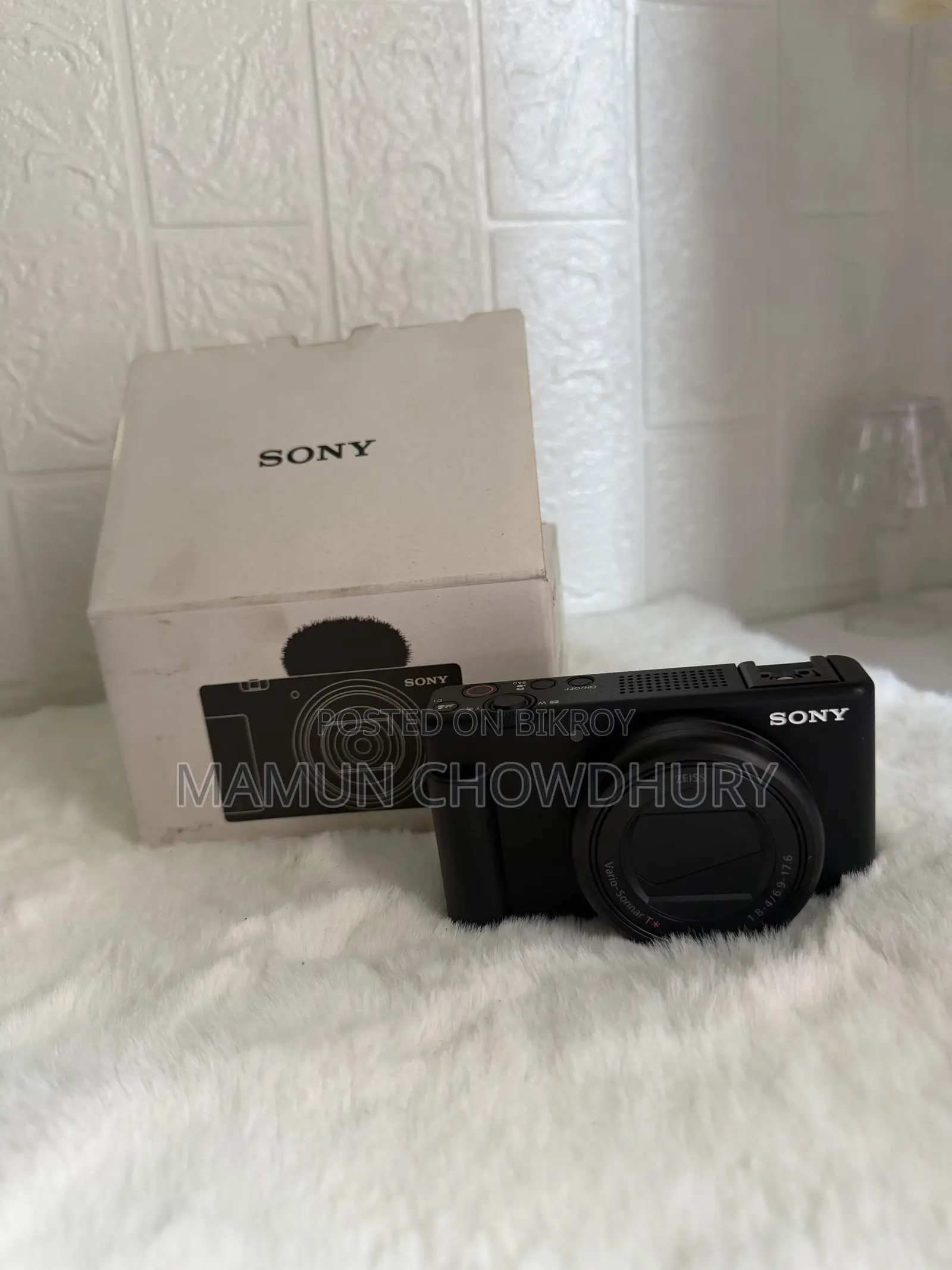 Sony Digital Camera ZV-1M2