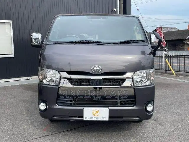 Toyota HiAce 2021 Grey