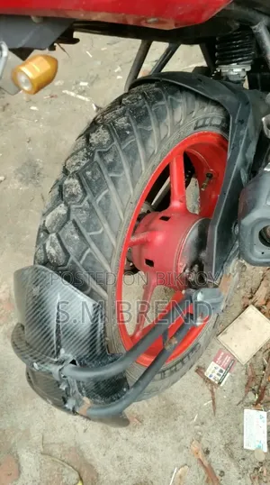 যামাহা এফজেড ২০১৩ রেড