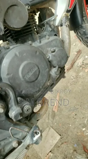 যামাহা এফজেড ২০১৩ রেড