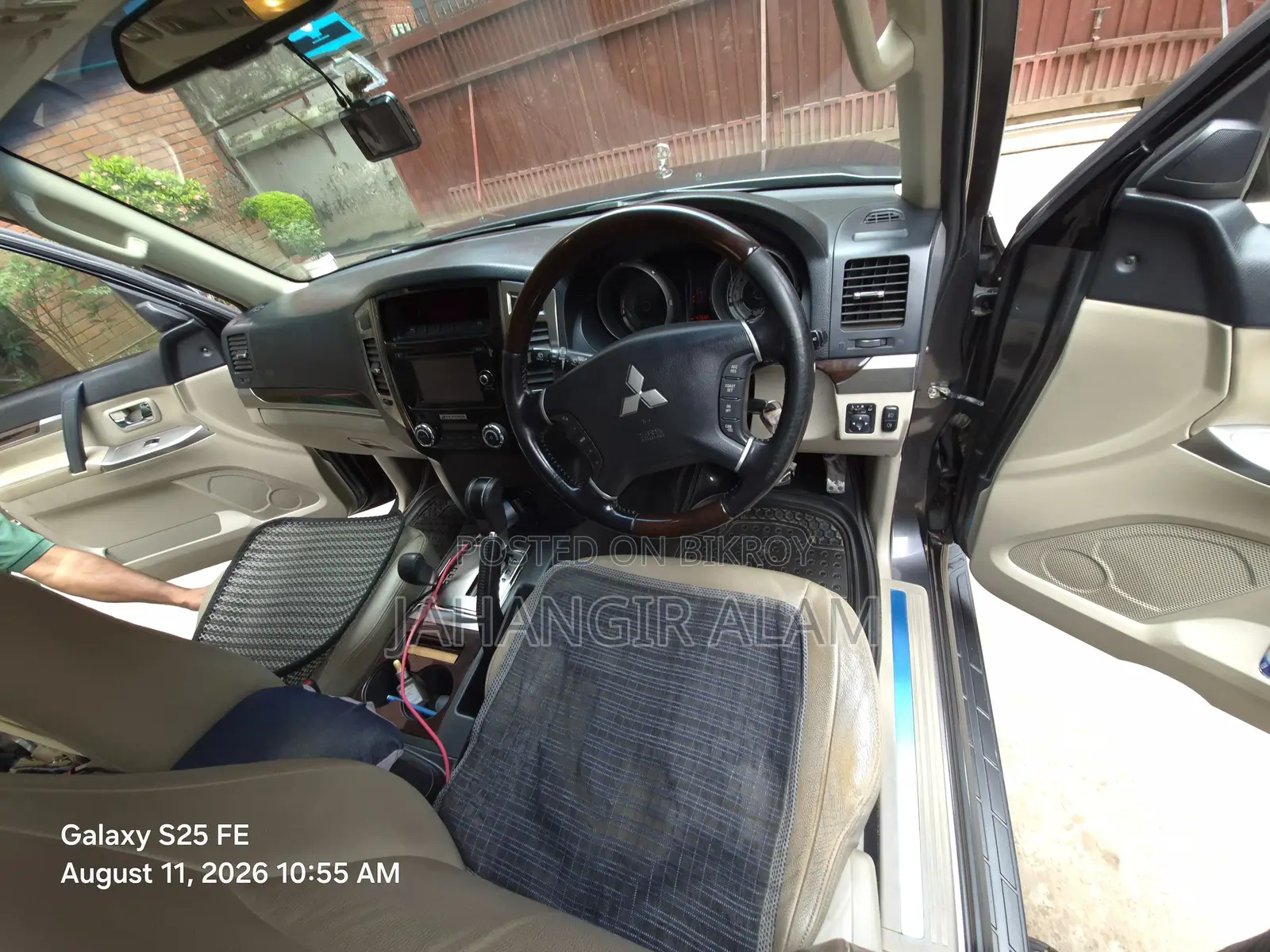 Mitsubishi Pajero 2018 Gray