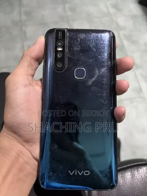 Vivo V15 256 GB Blue