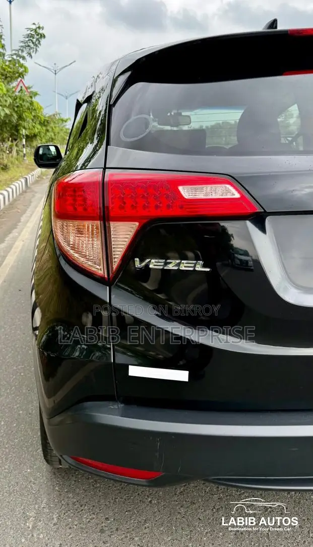 হোন্ডা ভেজেল ২০১৭ কালো