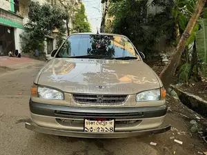 Toyota Corolla Sedan 1995 Silver
