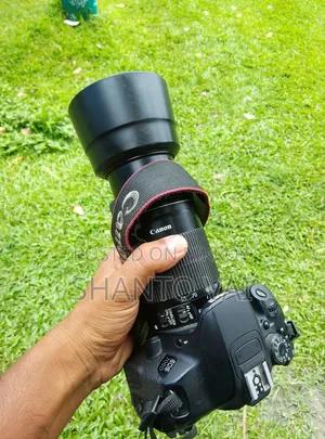 Canon 700D Camera + Zoom Lens 55-250 Mm