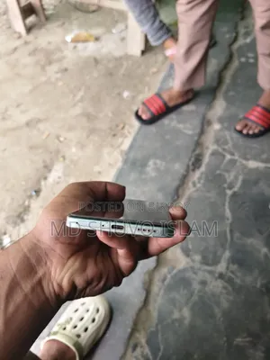 রিয়েলমি পি১ প্রো ১২৮ জিবি