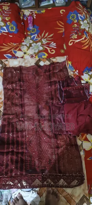 New at Offer Price Pakistani Dress