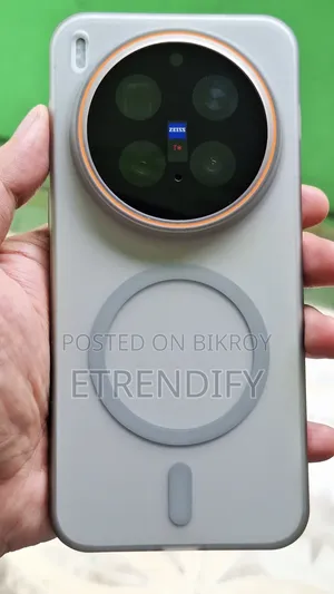 ভিভো এক্স৩০০ প্রো ৫১২ জিবি সাদা