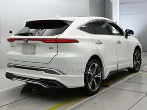 Toyota Harrier Hybrid Z 2021 Pearl