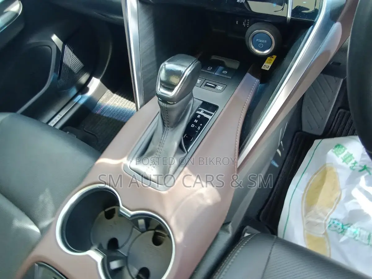 Toyota Harrier Hybrid Z 2021 Pearl
