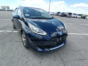 Toyota Aqua 2021 Blue