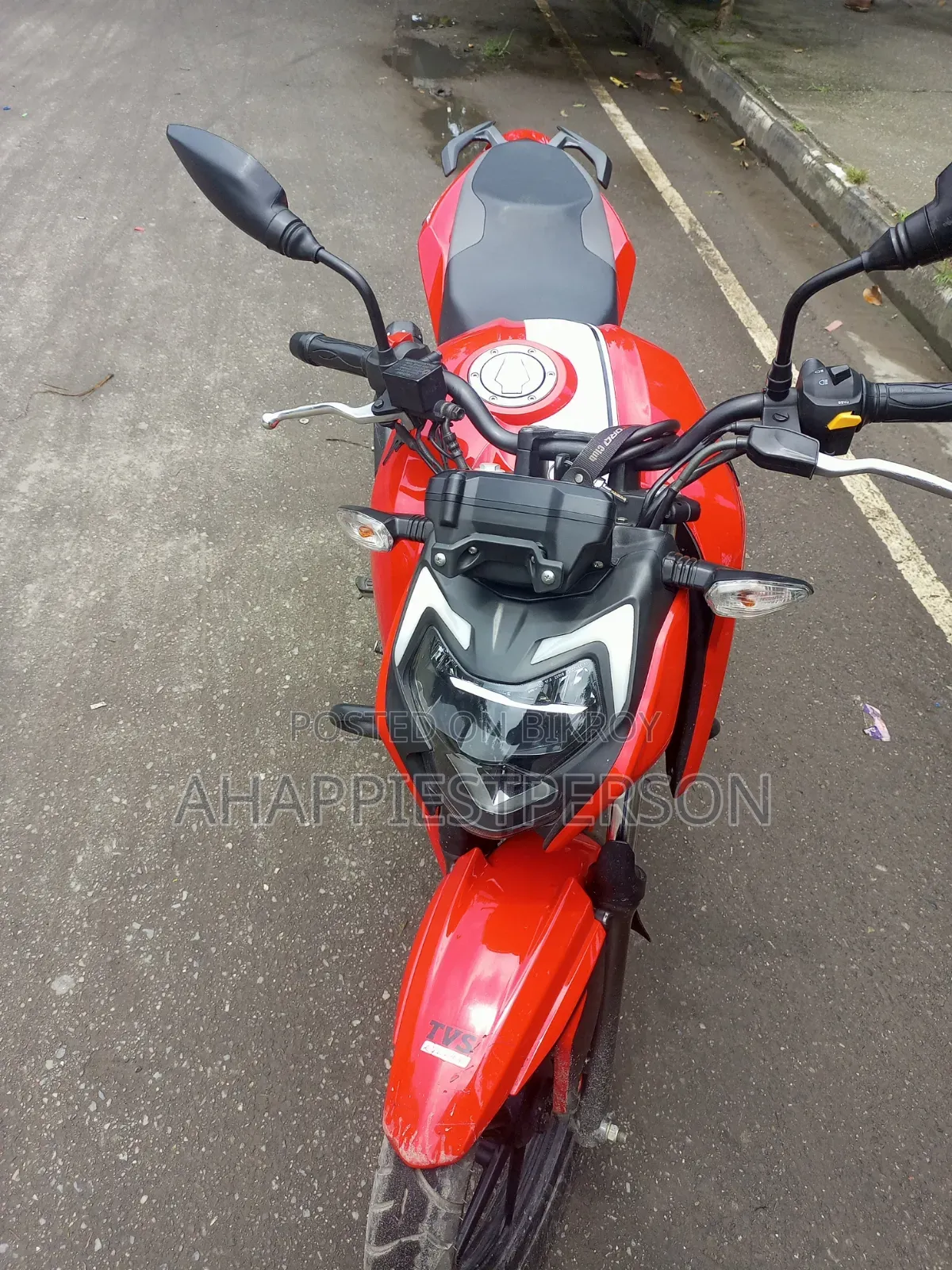 TVS Apache RTR 160 4V 2022 Red