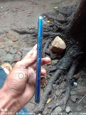 Vivo Y20 64 GB Blue