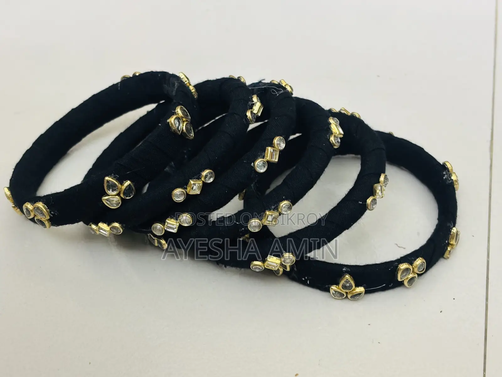 Kundon Silk Thread Bangles Set