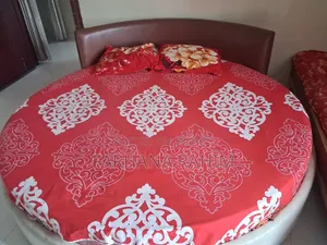 Circular Bed
