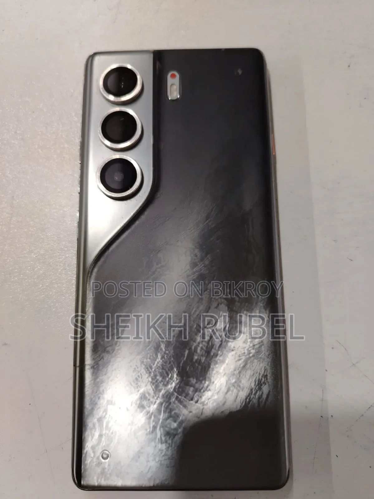 Tecno Camon 40 Pro 4G 256 GB Silver