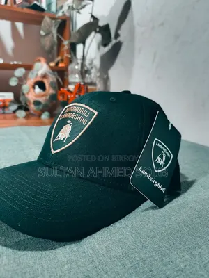 Lamborghini Black Cap
