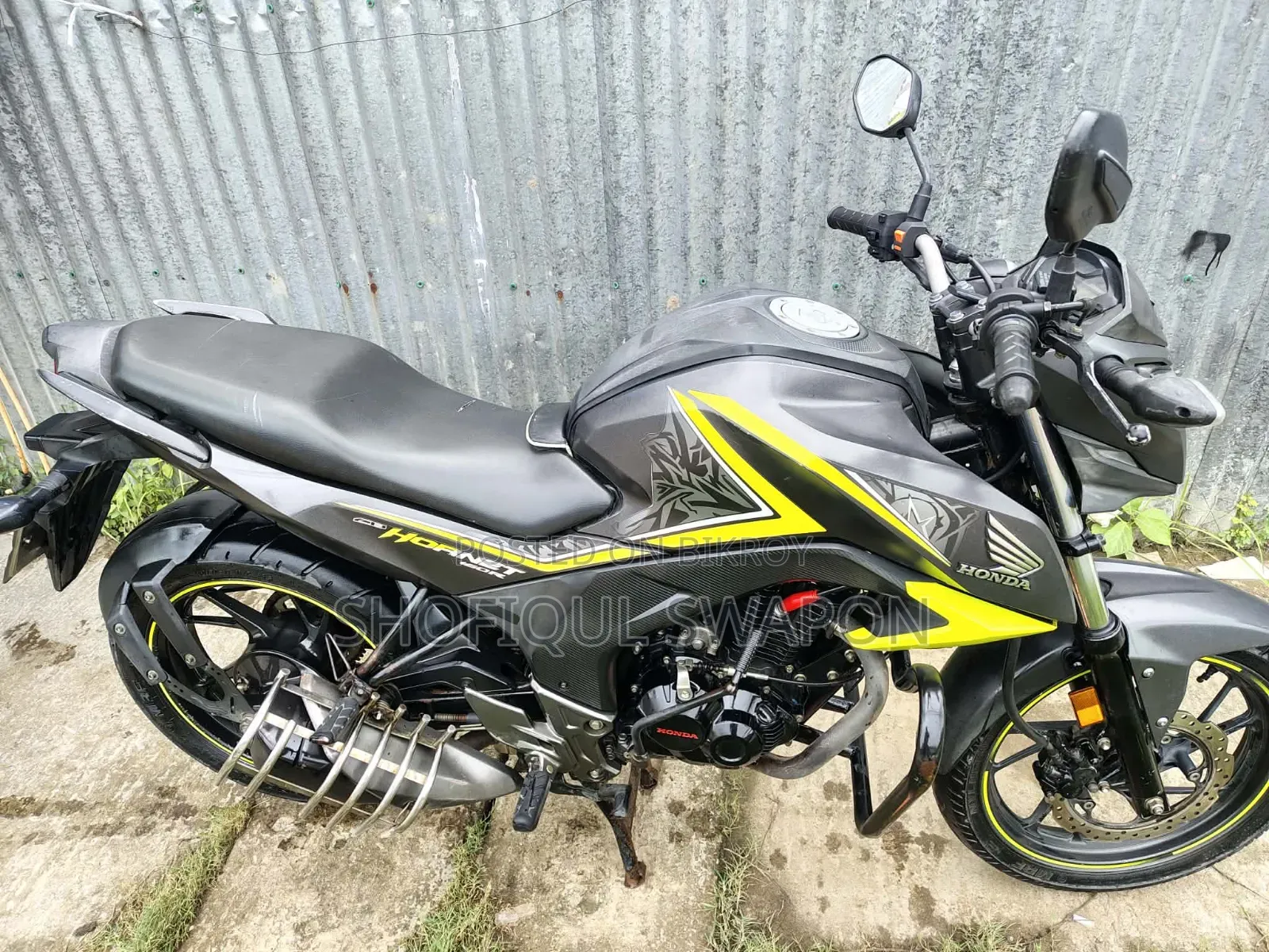 Honda Hornet 2018 Gray