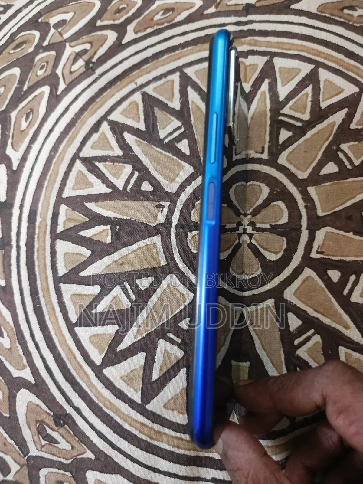 ভিভো ওয়াই২০ ৬৪ জিবি ব্লু