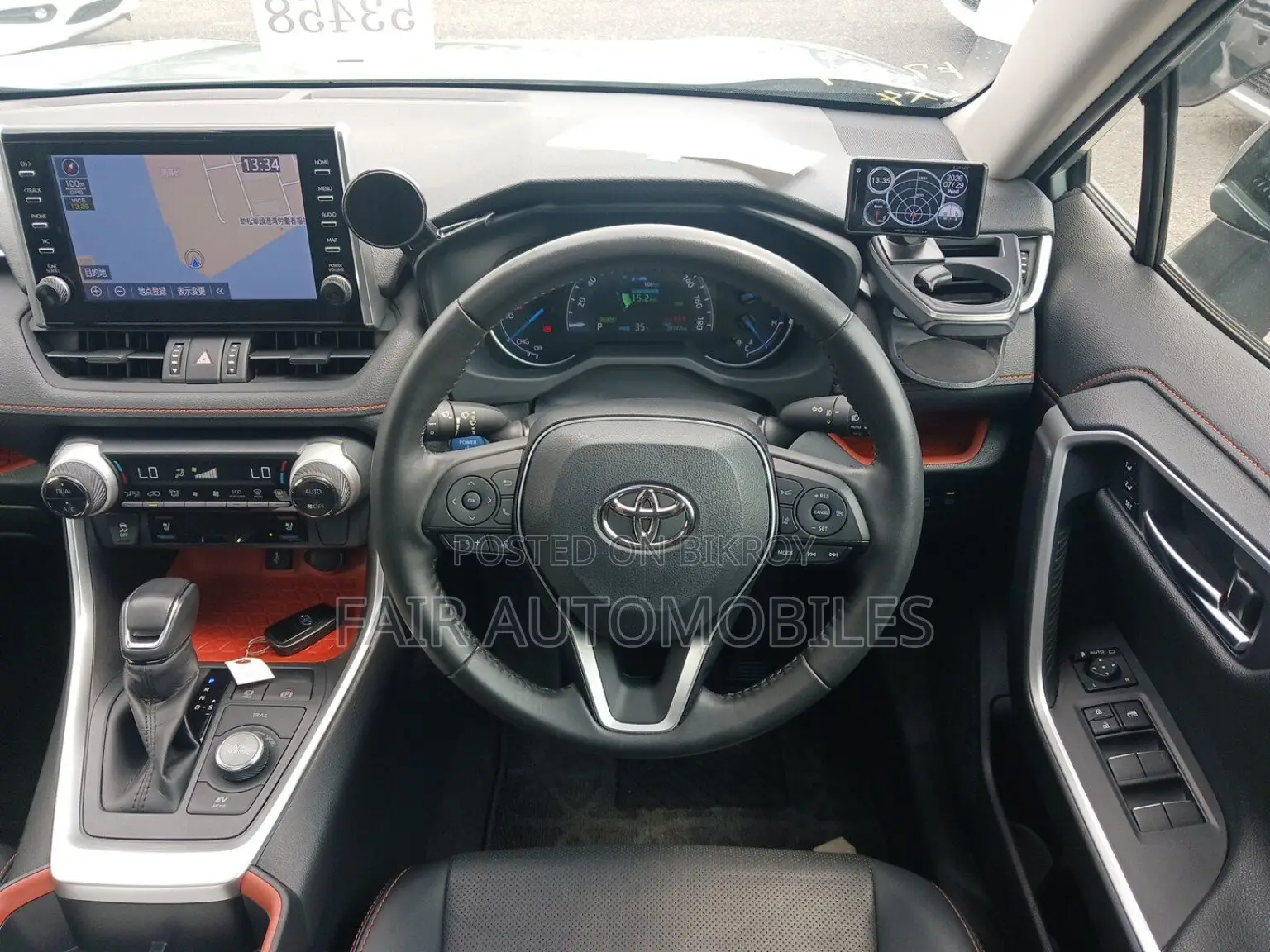 Toyota RAV4 2022 Green