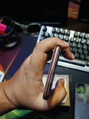 অ্যাপল আইফোন ১১ প্রো ম্যাক্স ২৫৬ জিবি গোল্ড