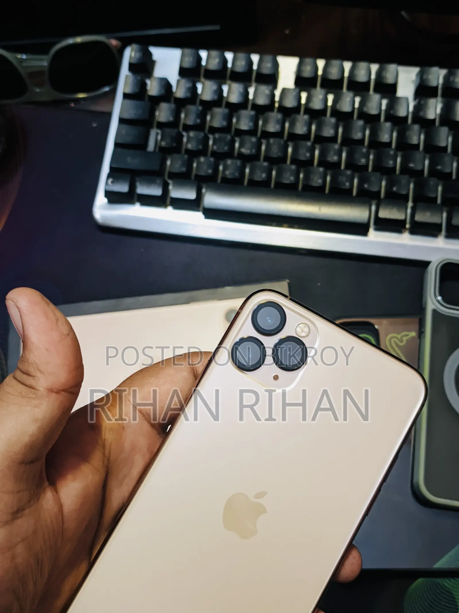 অ্যাপল আইফোন ১১ প্রো ম্যাক্স ২৫৬ জিবি গোল্ড